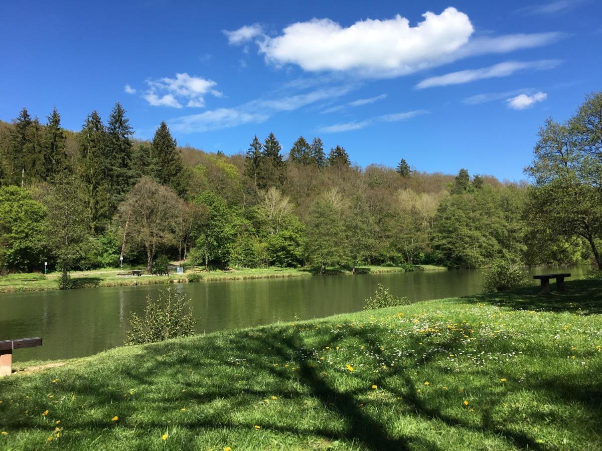 Gaestehaus Koehler Waldsolms Eksteriør bilde