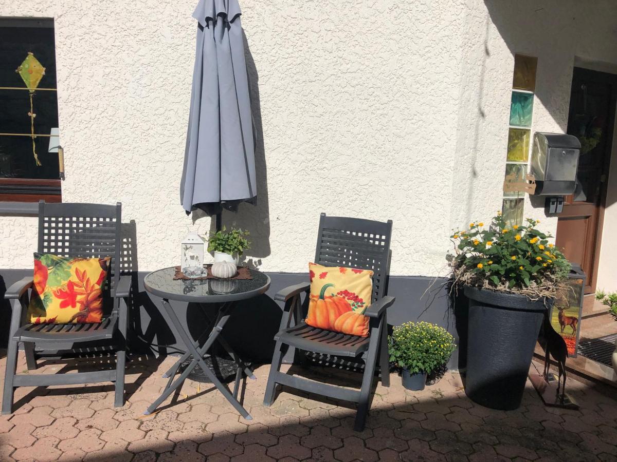 Gaestehaus Koehler Waldsolms Eksteriør bilde