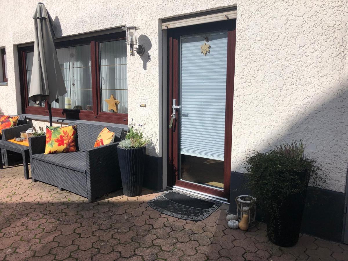 Gaestehaus Koehler Waldsolms Eksteriør bilde