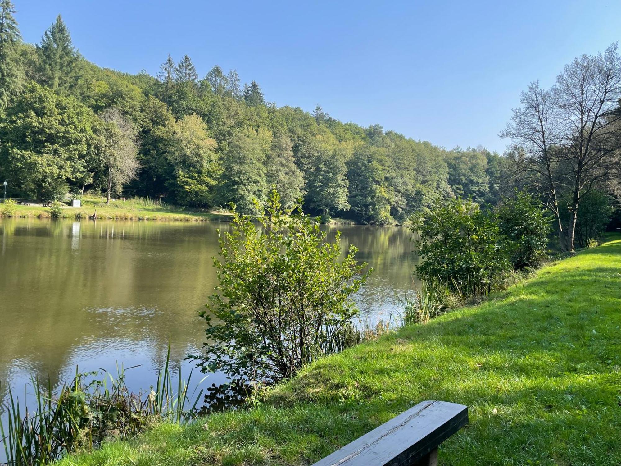 Gaestehaus Koehler Waldsolms Eksteriør bilde